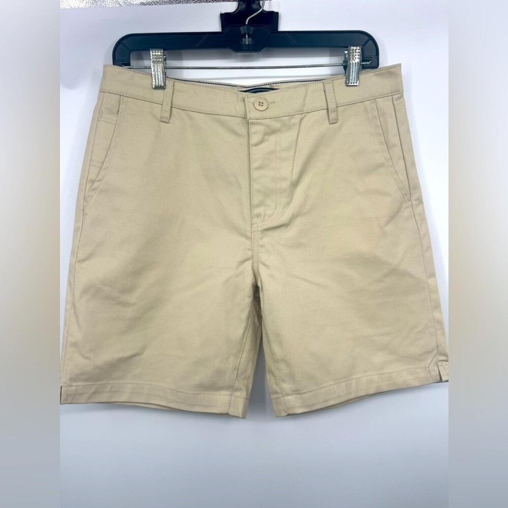 Forever, 21 men's tan shorts‎ size 30